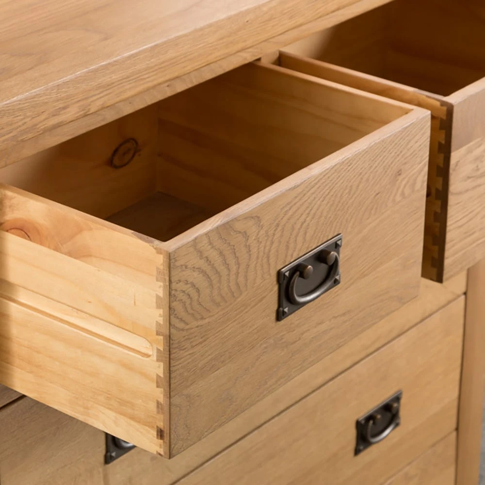 Winchester Oak 2 Over 3 Chest 5 Winchester Oak 2 Over 3 Chest - Image 5