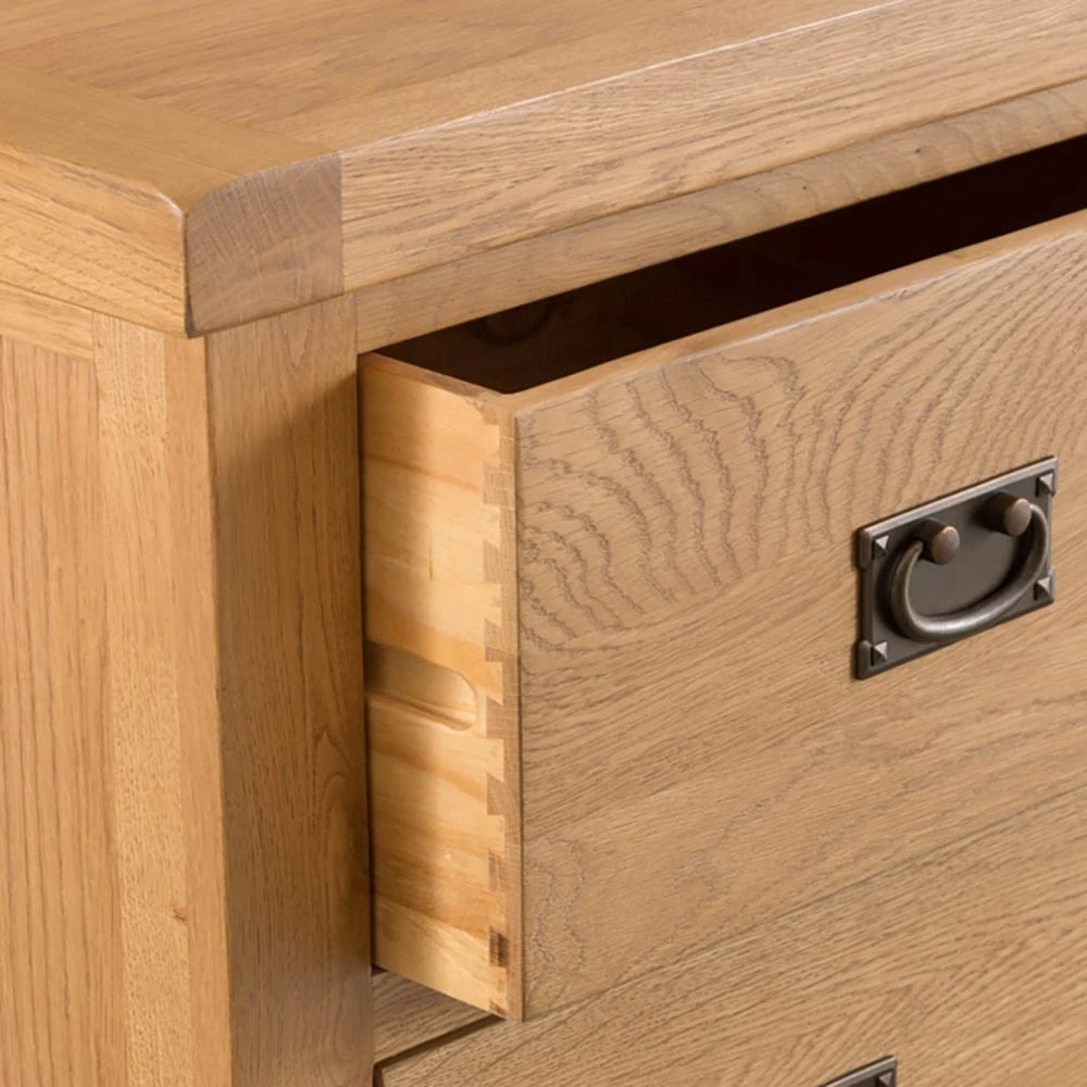 Winchester Oak 2 Over 3 Chest 8 Winchester Oak 2 Over 3 Chest - Image 8