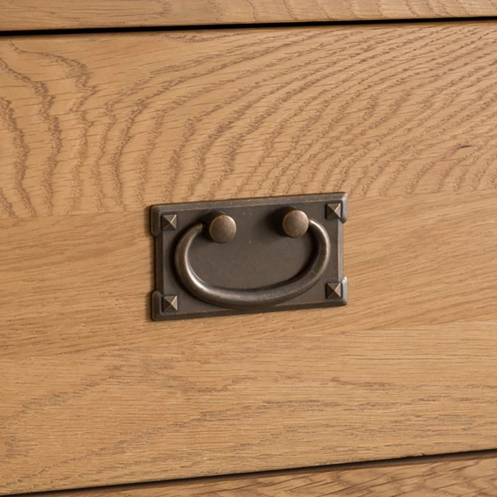 Winchester Oak 2 Over 3 Chest 6 Winchester Oak 2 Over 3 Chest - Image 6