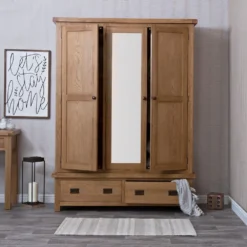 Winchester Oak 3 Door Wardrobe With Mirror