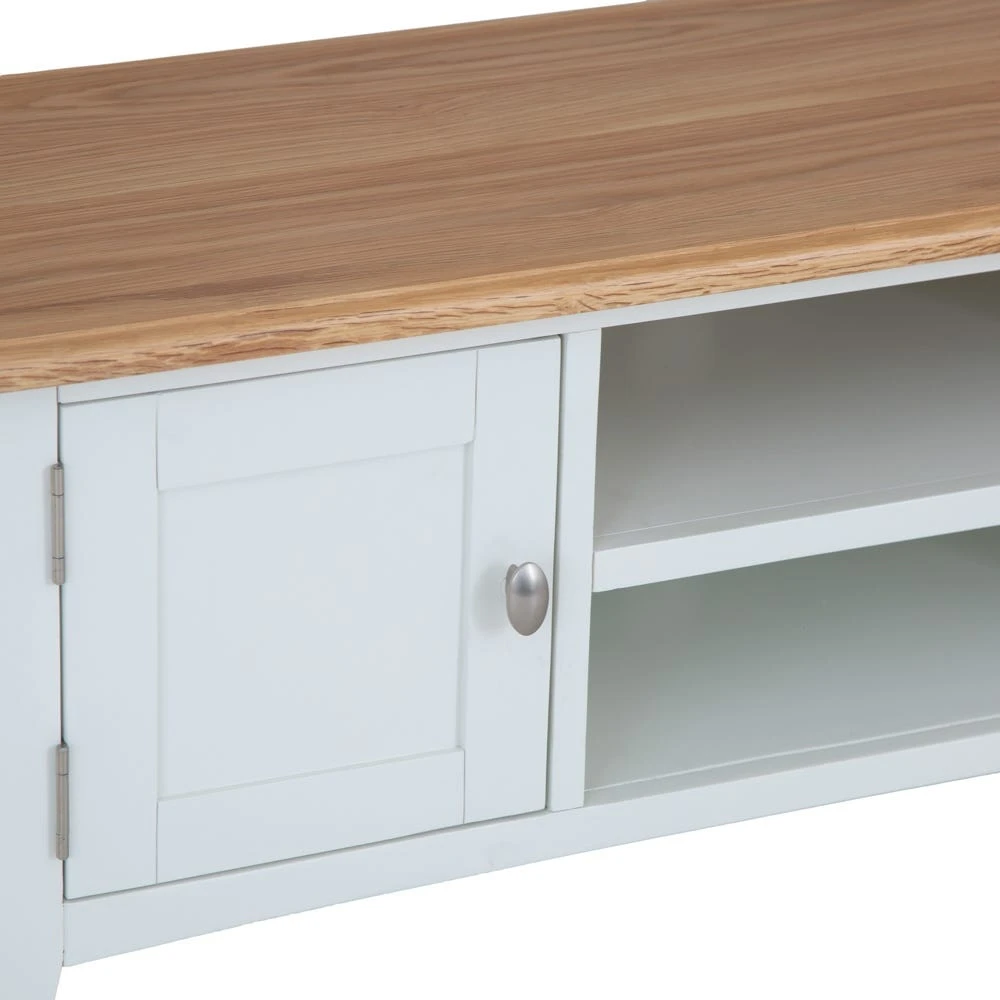 Gloucester White Painted Large TV Unit 6 Gloucester White Painted Large TV Unit - Image 6