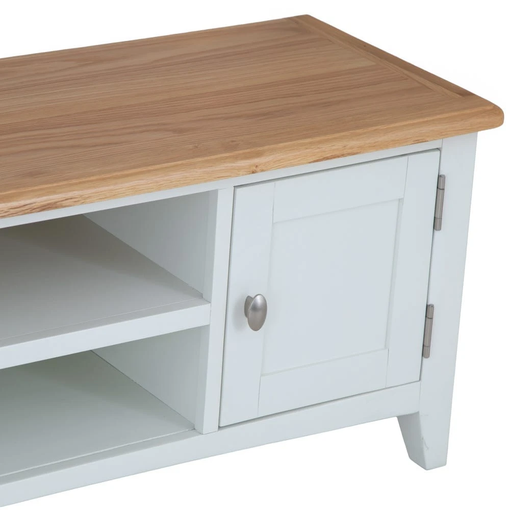 Gloucester White Painted Large TV Unit 5 Gloucester White Painted Large TV Unit - Image 5