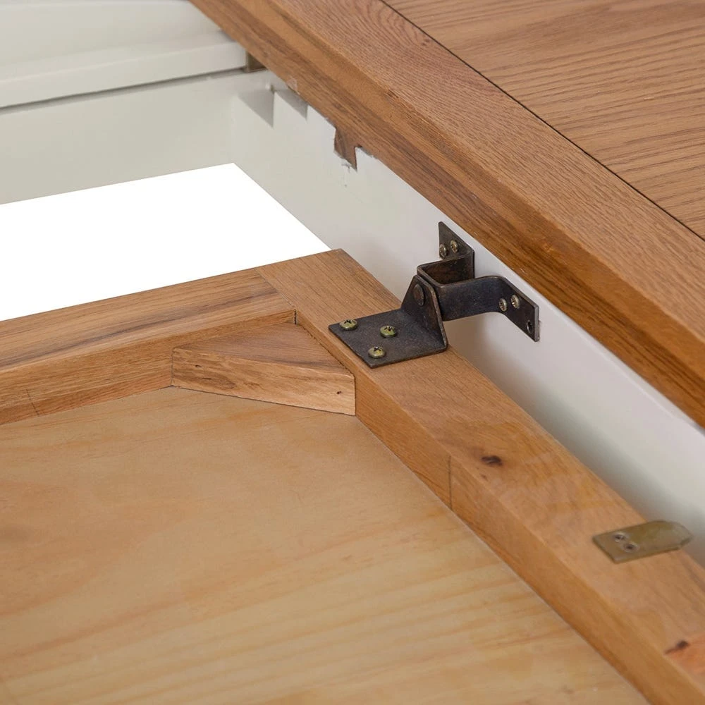 Hampshire Ivory Painted Oak Round Pedestal Extending Dining Table 12 Hampshire Ivory Painted Oak Round Pedestal Extending Dining Table - Image 12