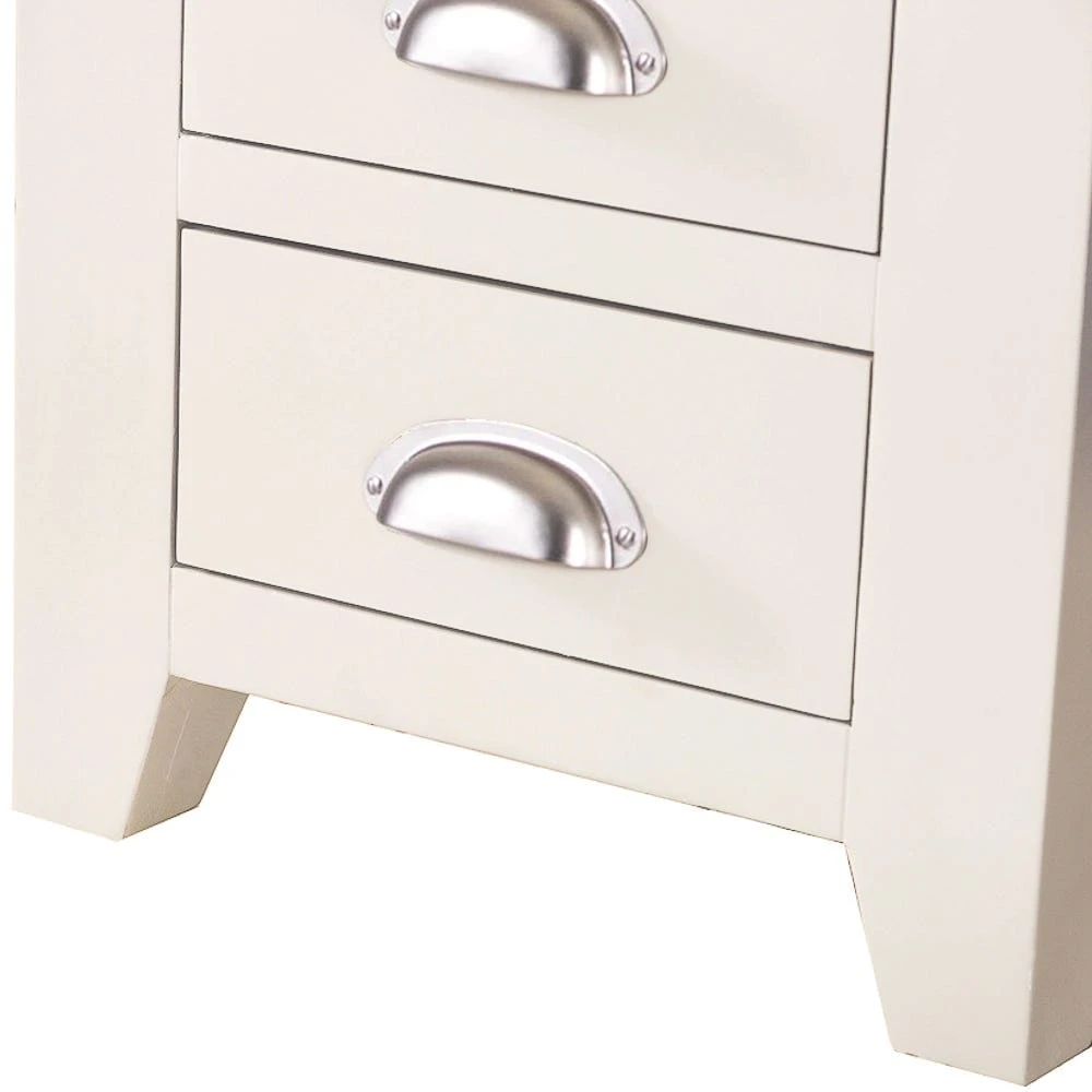 Hampshire Ivory Painted Oak Large 3 Drawer Bedside Table 7 Hampshire Ivory Painted Oak Large 3 Drawer Bedside Table - Image 7