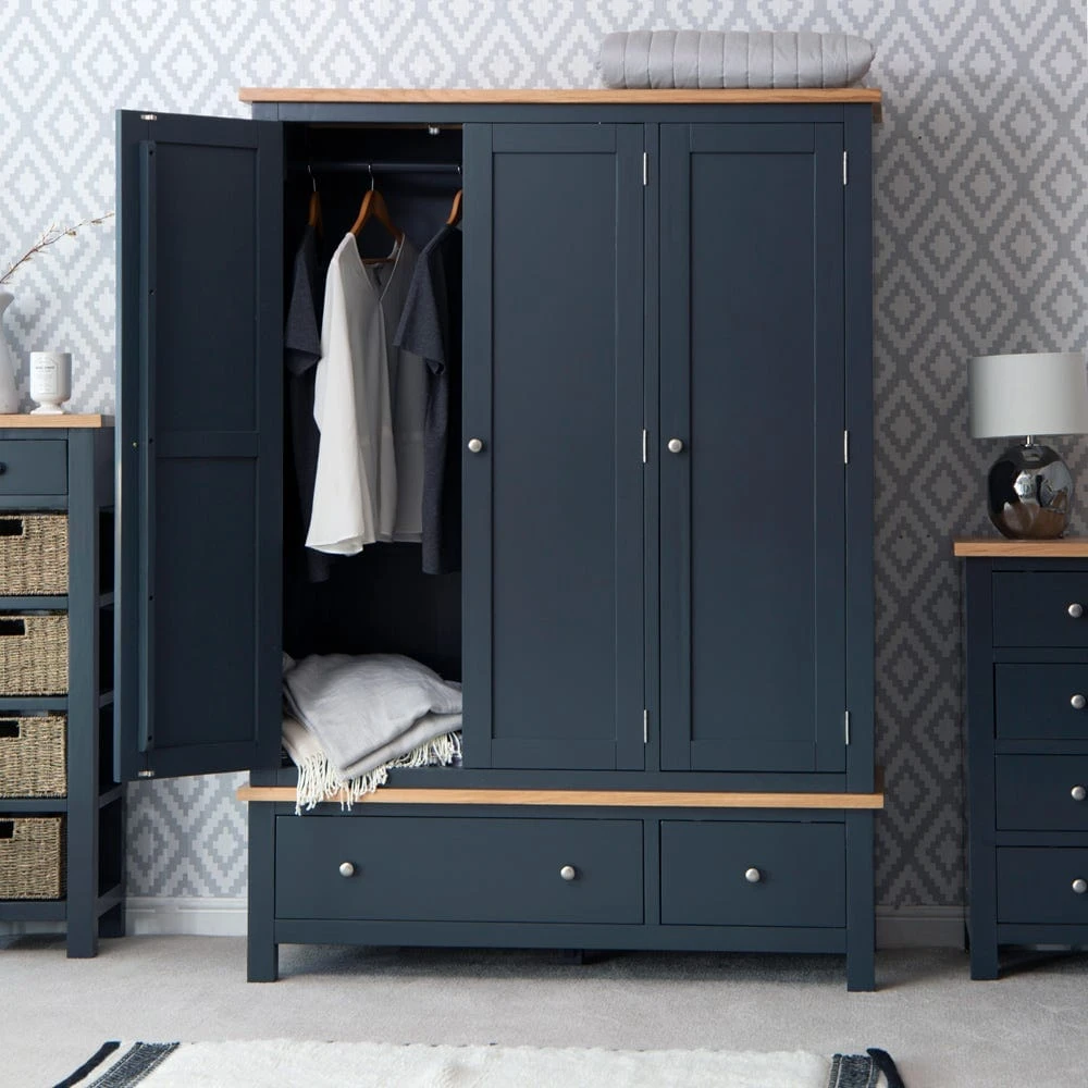 Salisbury Blue Painted Oak 3 Door Wardrobe 1 Salisbury Blue Painted Oak 3 Door Wardrobe