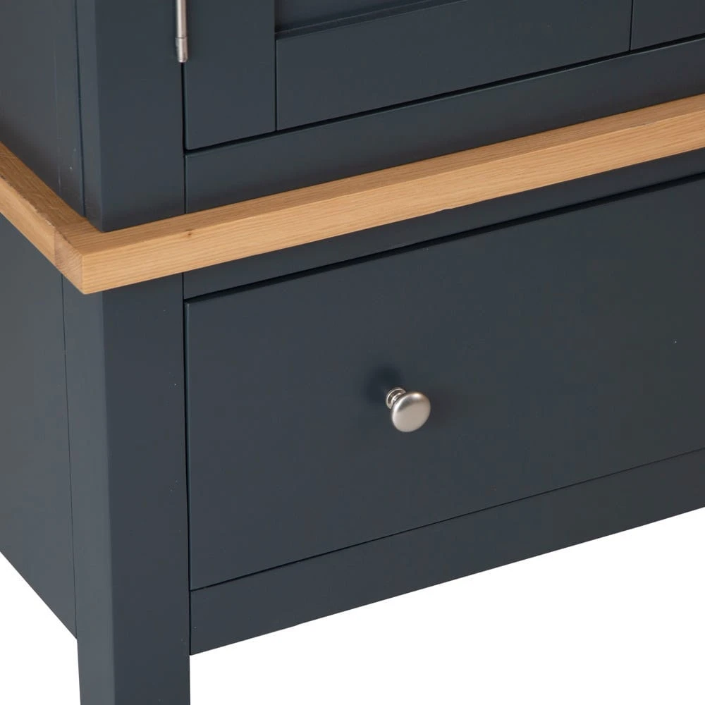 Salisbury Blue Painted Oak 3 Door Wardrobe 10 Salisbury Blue Painted Oak 3 Door Wardrobe - Image 10