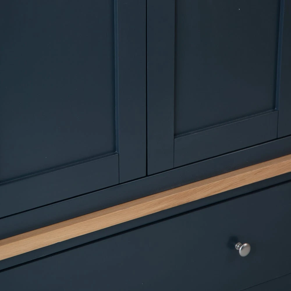 Salisbury Blue Painted Oak 3 Door Wardrobe 15 Salisbury Blue Painted Oak 3 Door Wardrobe - Image 15