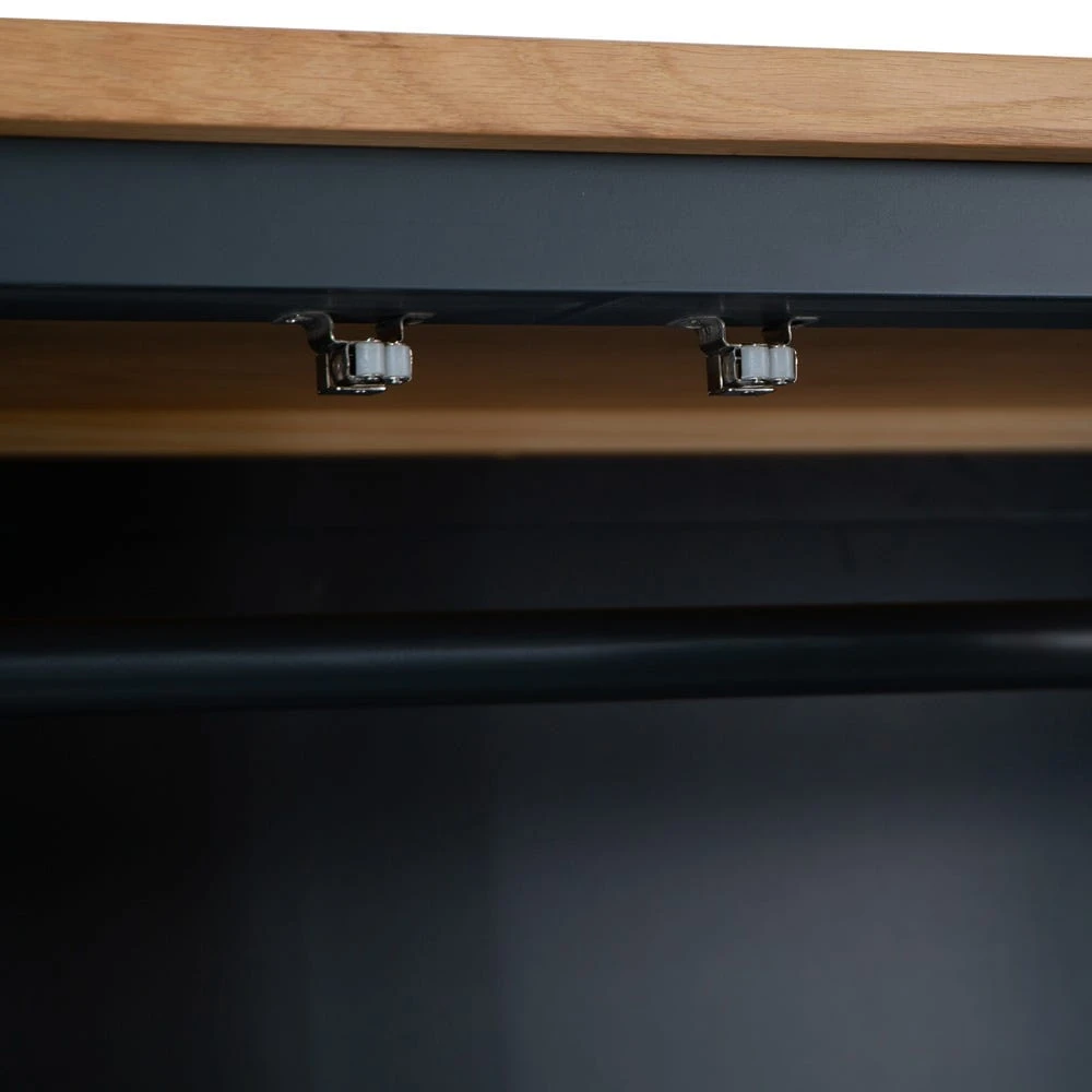 Salisbury Blue Painted Oak 3 Door Wardrobe 20 Salisbury Blue Painted Oak 3 Door Wardrobe - Image 20