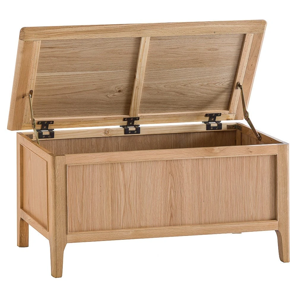 Bergen Oak Blanket Box 3 Bergen Oak Blanket Box - Image 3