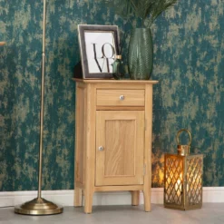 Bergen Oak Small Cupboard