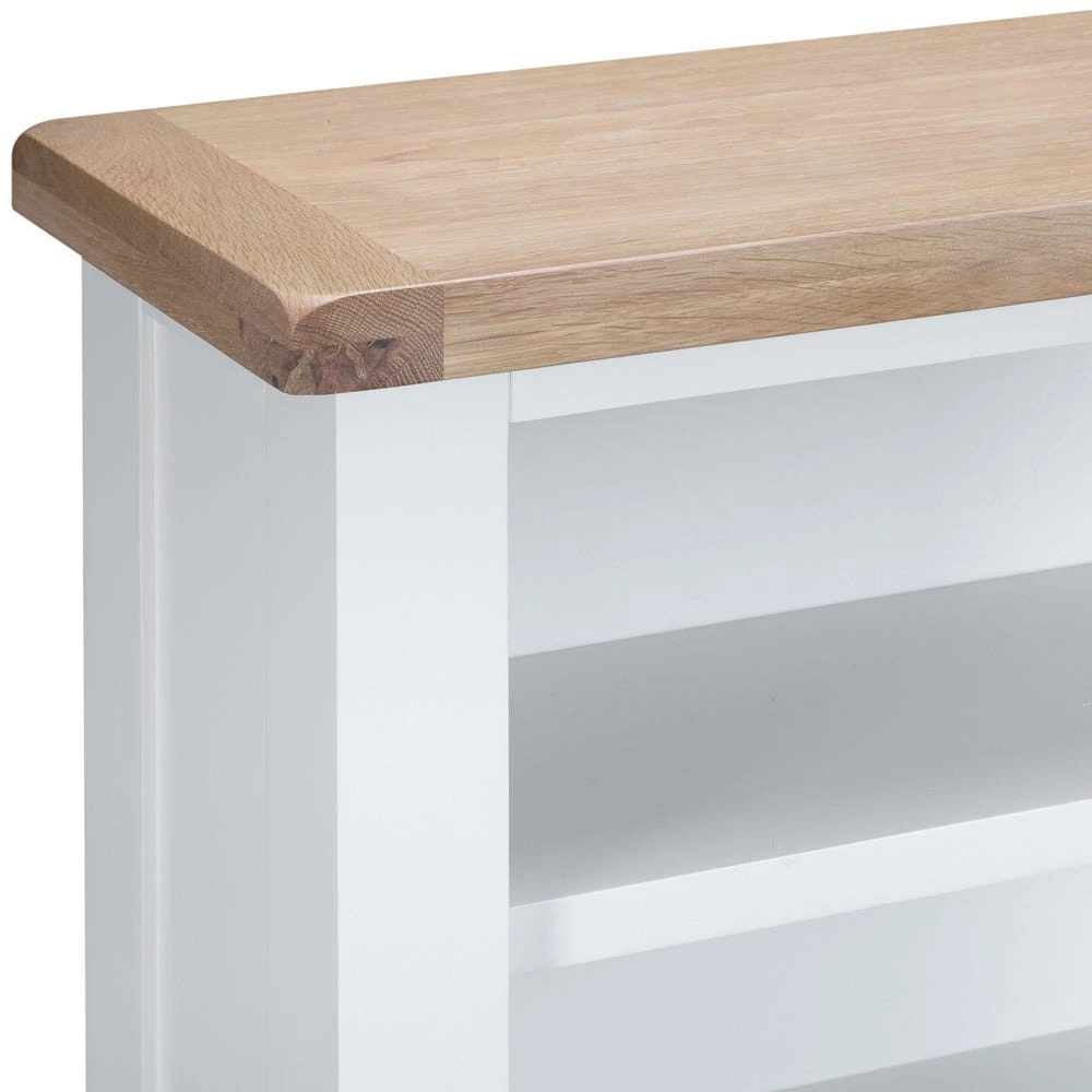 Suffolk White Painted Oak Small Wide Bookcase With Wicker Baskets 4 Suffolk White Painted Oak Small Wide Bookcase With Wicker Baskets - Image 4